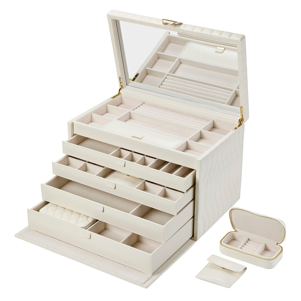 Wolf Lauren Extra Large Jewellery Box in ivory recycled vegan leather — view 3