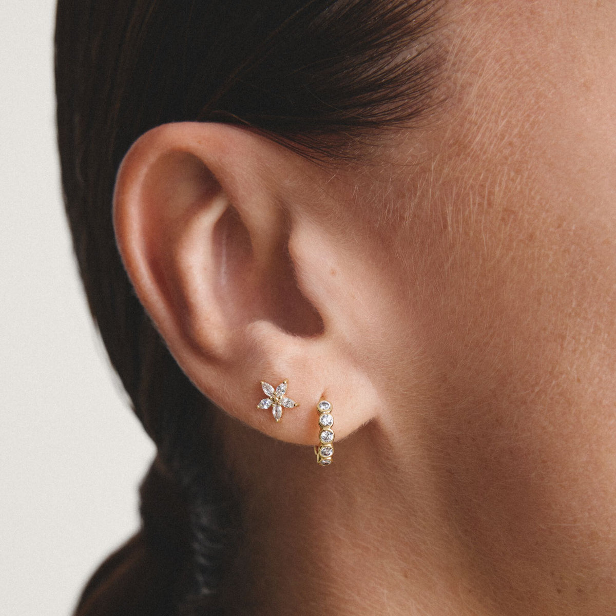 Thomas Sabo Hoop earrings with zirconia TCR777MY TCR777MY view 3