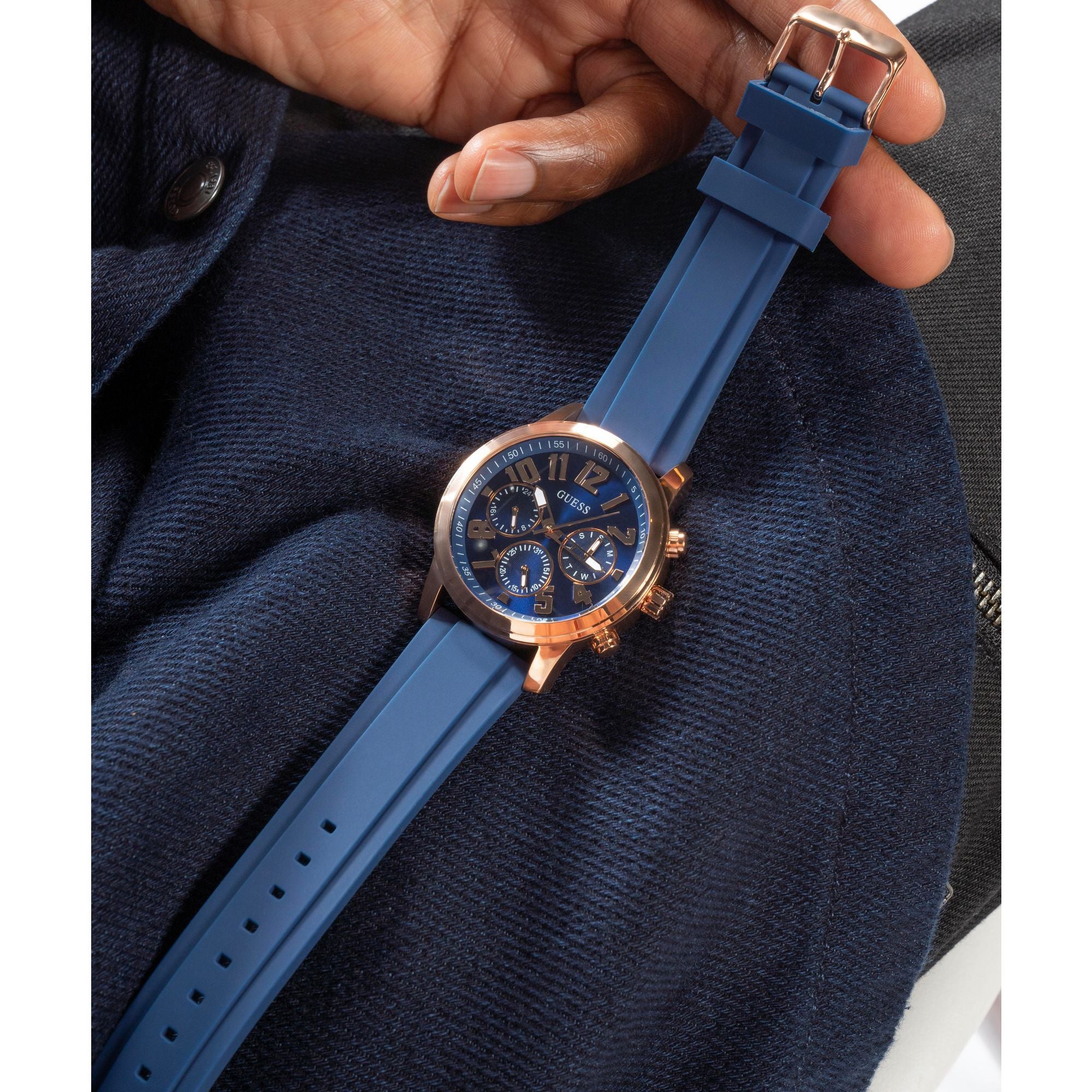 Guess GW0729G3 Watch - Clasp