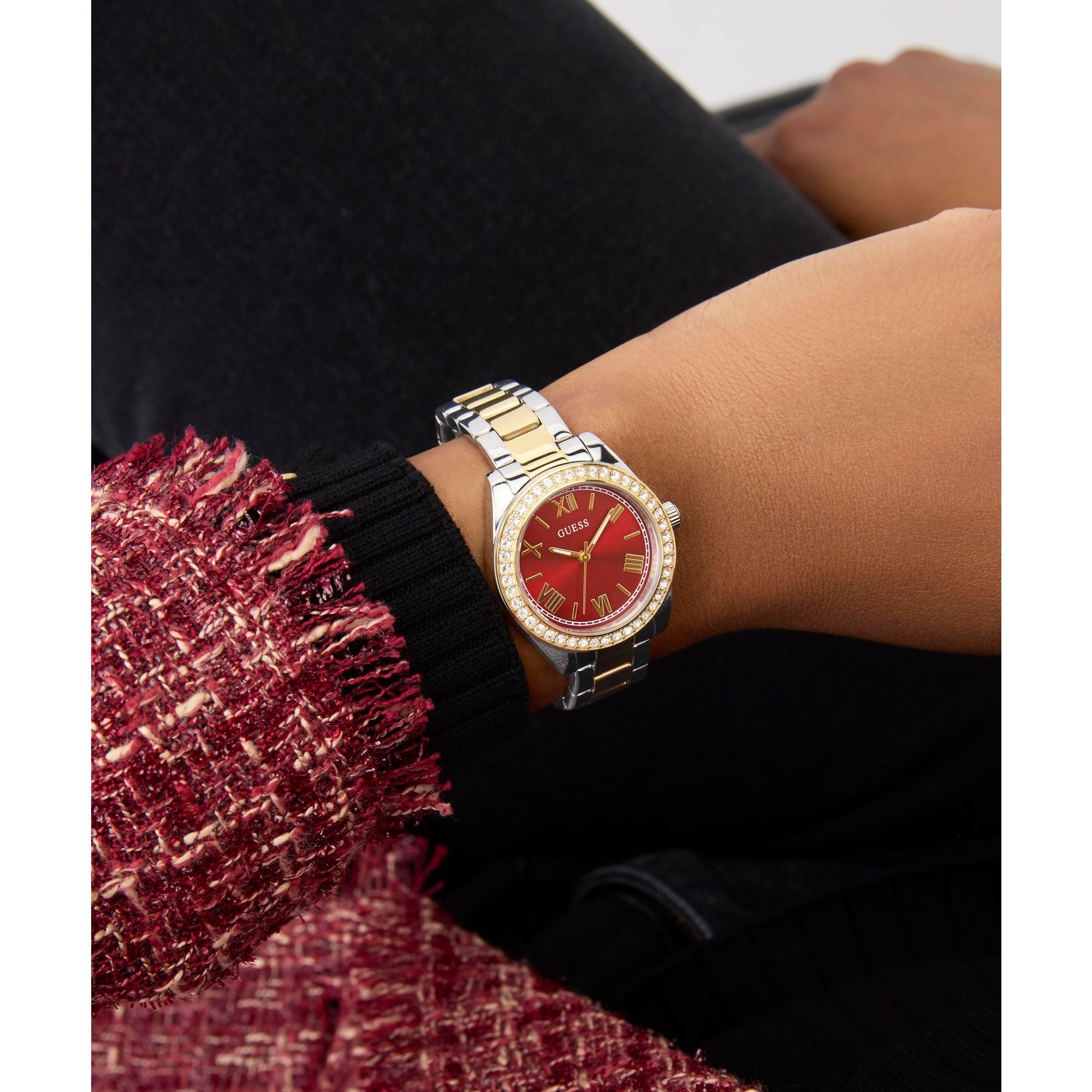 Guess GW0841L8 Watch - Box
