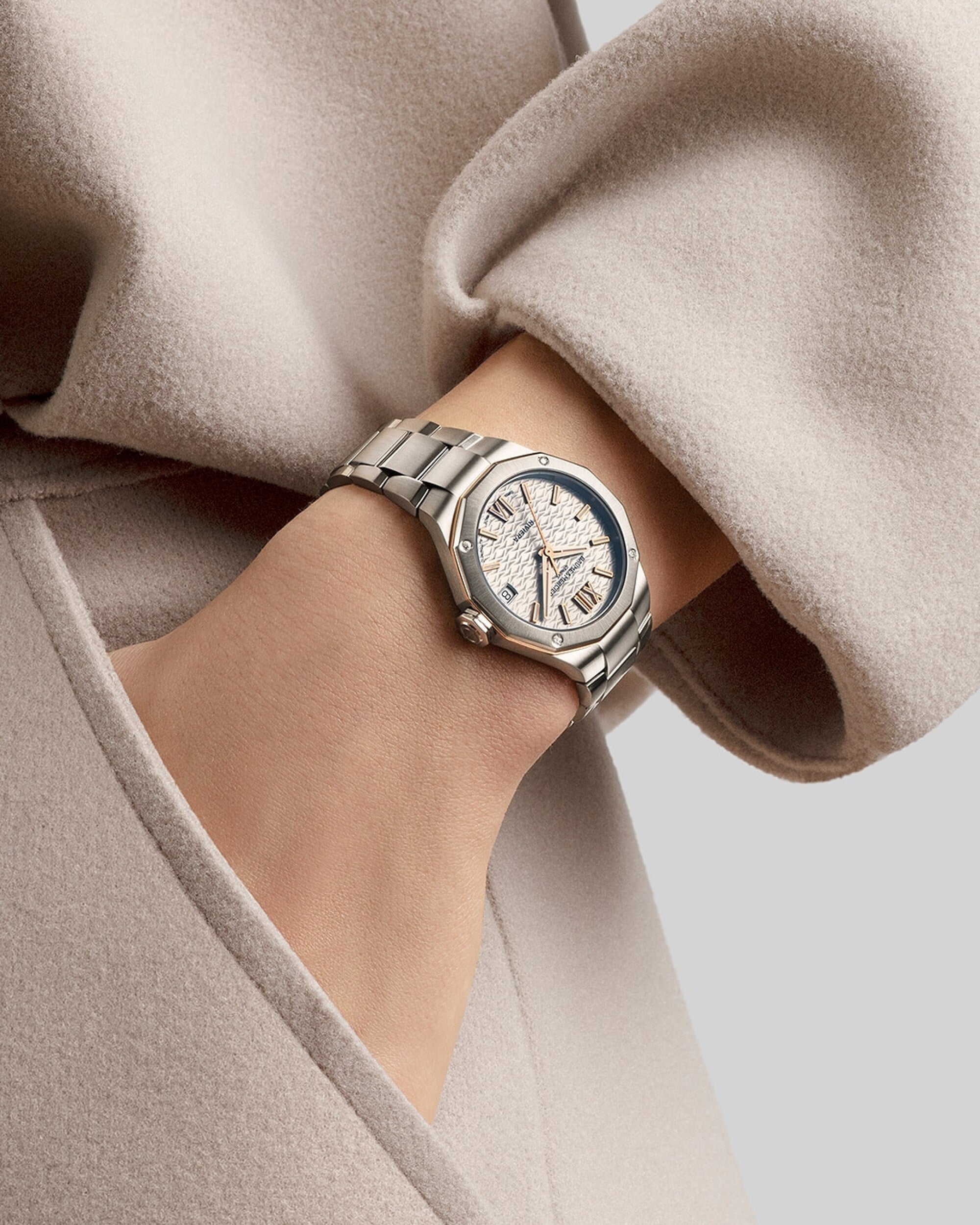 Baume & Mercier Riviera Automatic 33mm Women's M0A10730