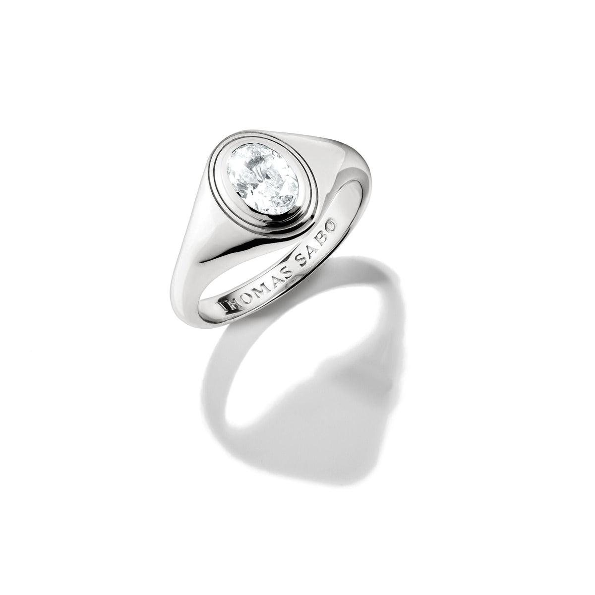 THOMAS SABO Ring with Oval White Zirconia Stone Silver