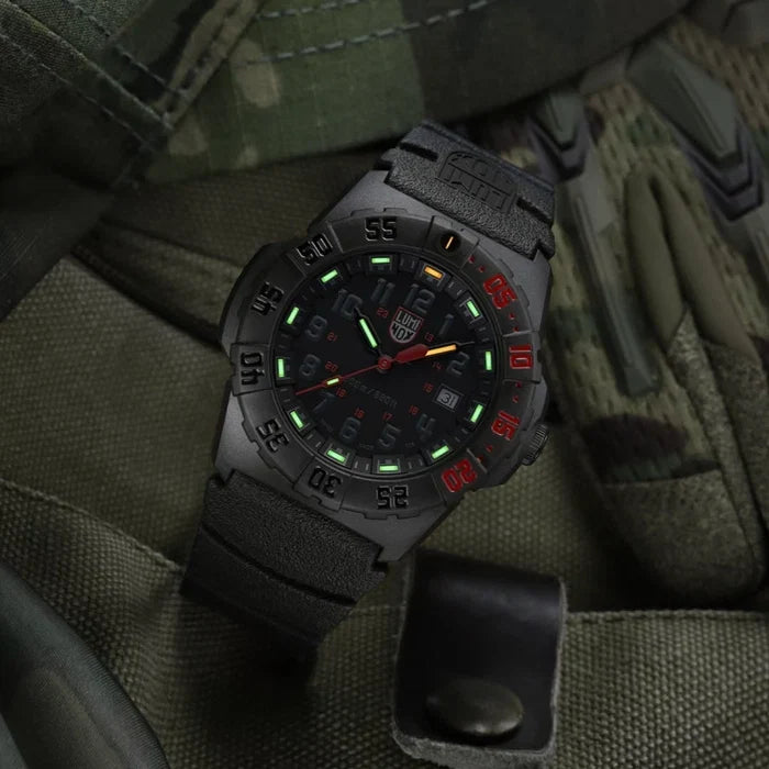 Luminox Navy SEAL 3550 Series 44mm Watch XS.3565