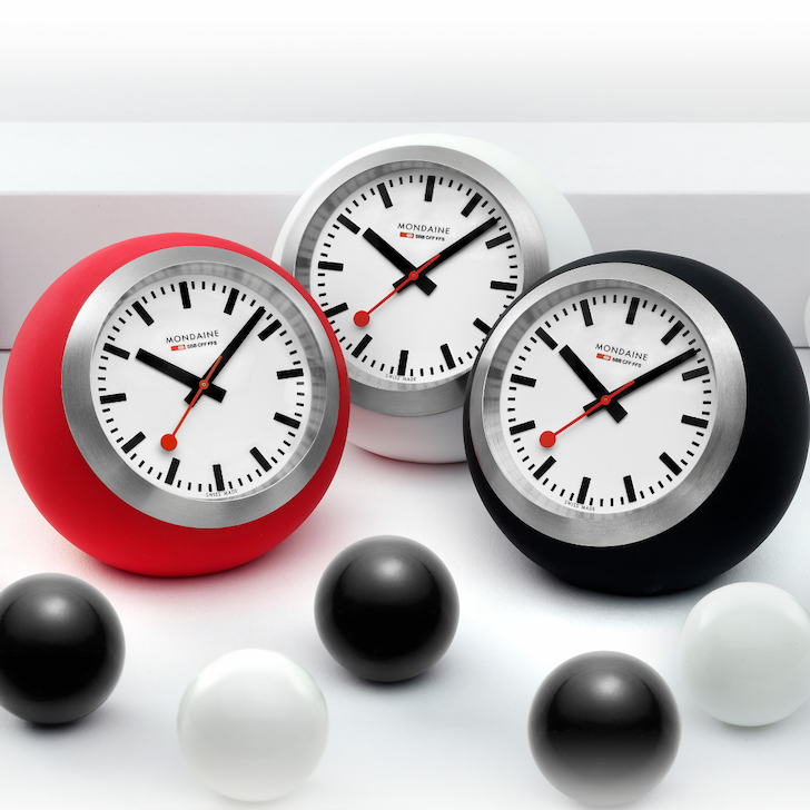 Mondaine Official Swiss Railways Globe Clock 6cm Red A660.30335.16SBP