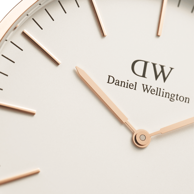 Daniel Wellington 经典 40 毫米康沃尔白色表盘腕表 DW00100257