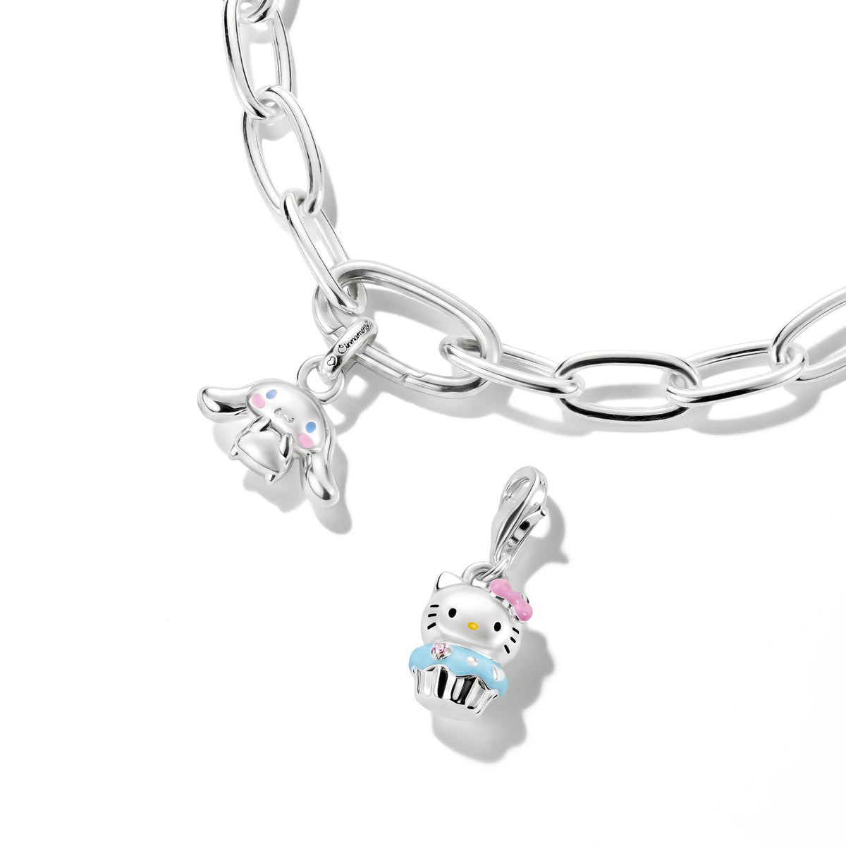 Thomas Sabo Hello Kitty Muffin Charm, Silver-Plated CC2256M CC2256M view 3
