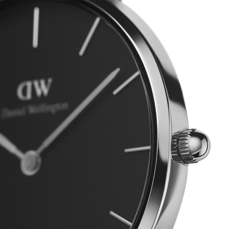 Daniel Wellington Petite 28 毫米 Durham 黑色表盘腕表 DW00100234