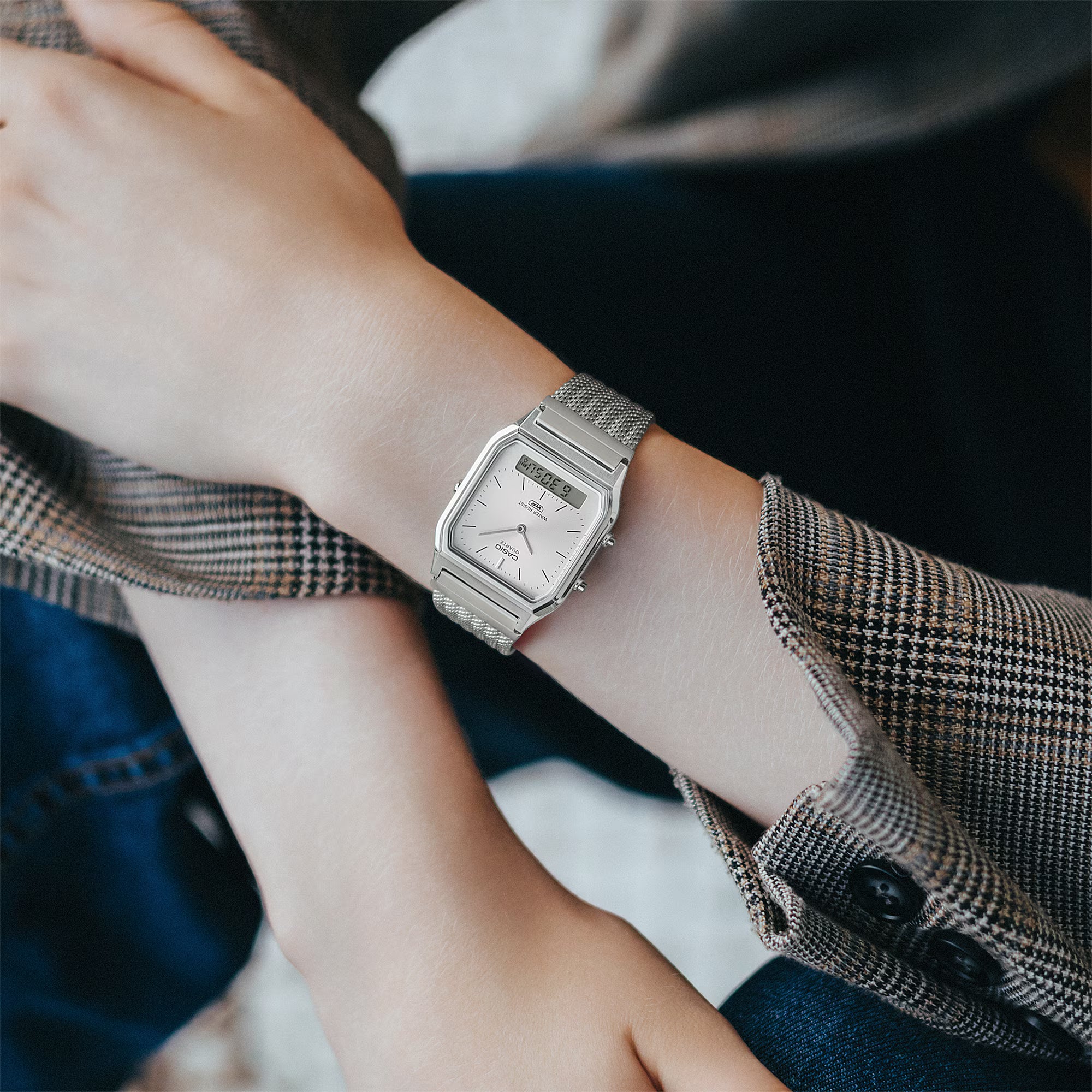 Casio Classic Vintage Stainless Steel Mesh Band Silver Dial Watch AQ230EM-7A