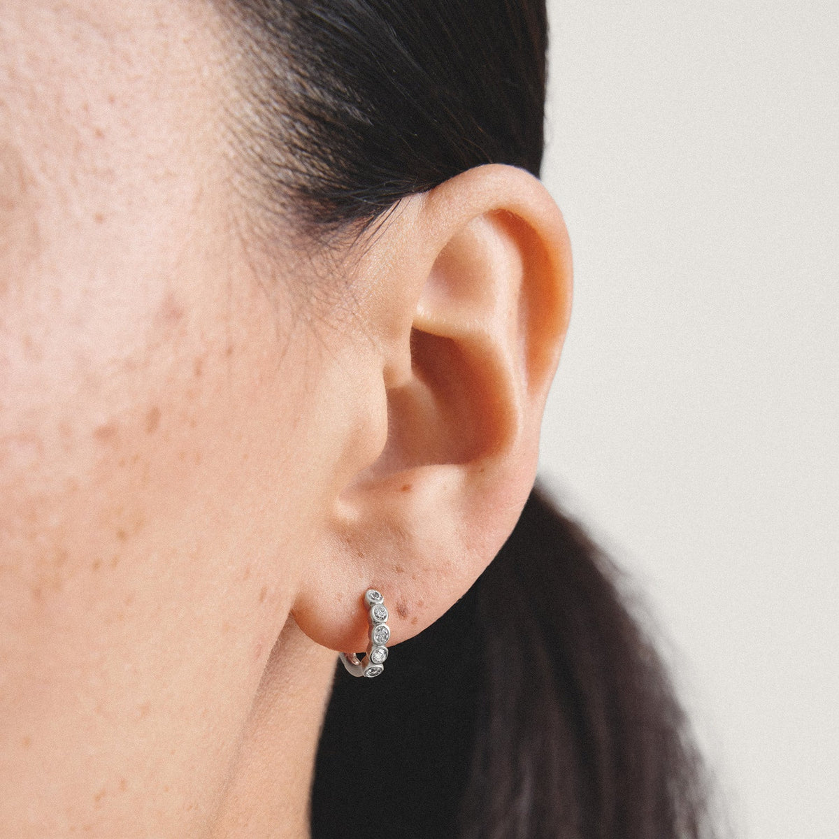 Thomas Sabo Hoop earrings with zirconia TCR777 TCR777 view 2