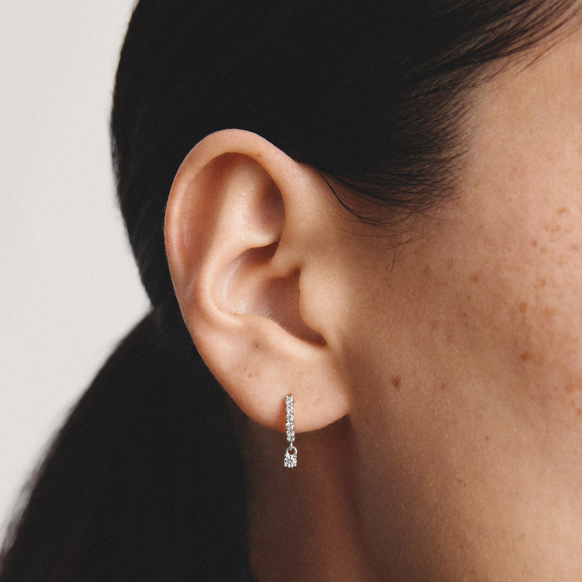 Thomas Sabo Hoop earrings with brilliant-cut zirconia TCR781 TCR781 view 2