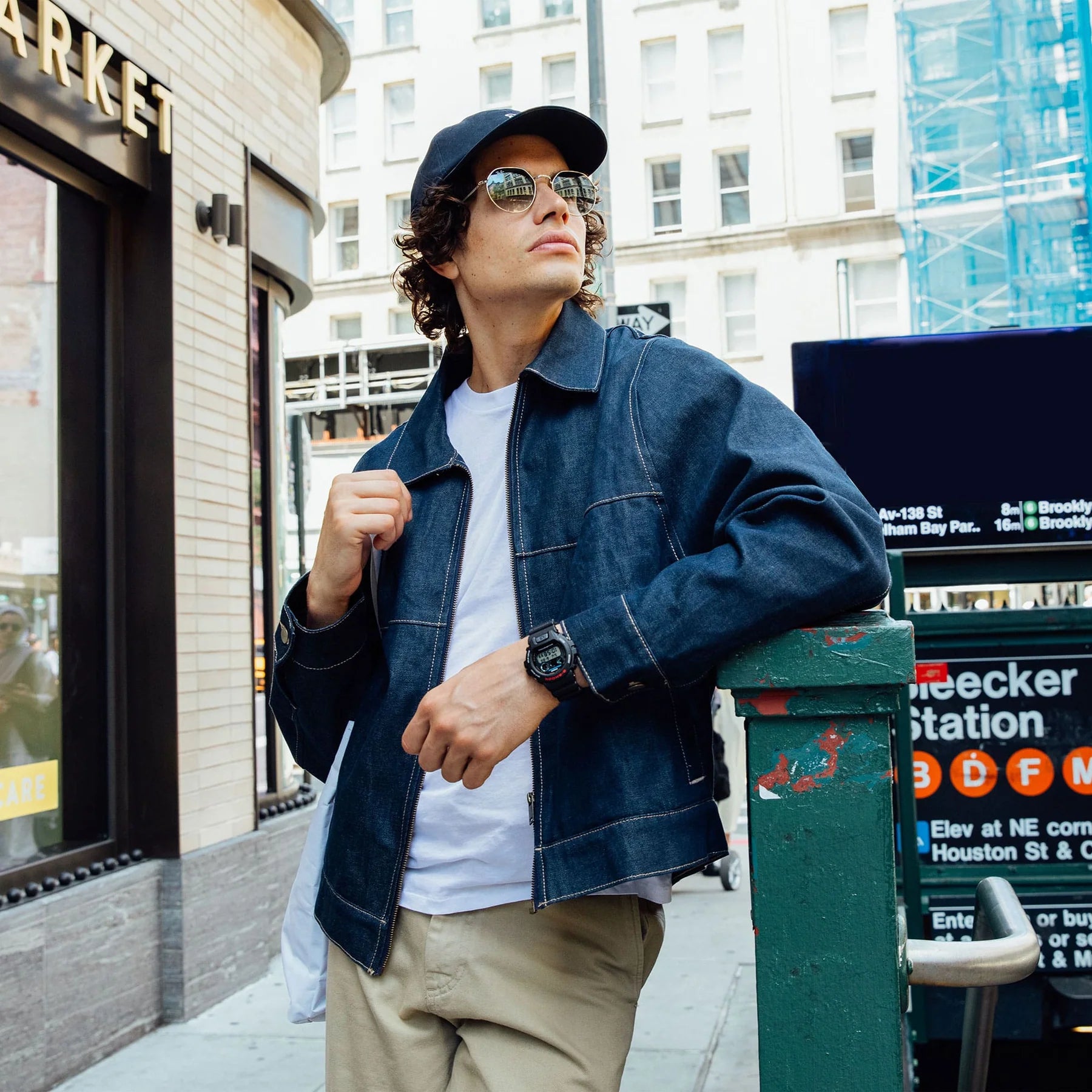 G-Shock Digital Black Dial and Resin Band Watch DW6900U-1D