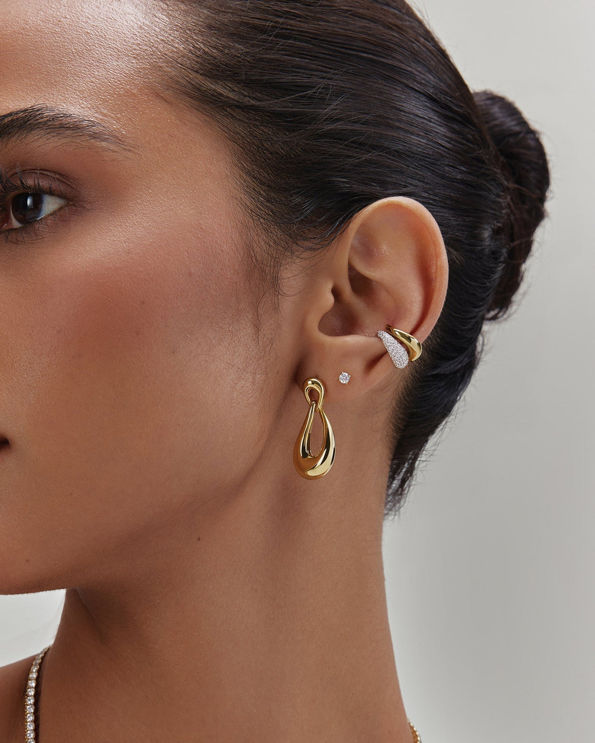 Ania Haie Gold Interlocked Wave Stud Hoop Earrings E077-06G E077-06G view 2