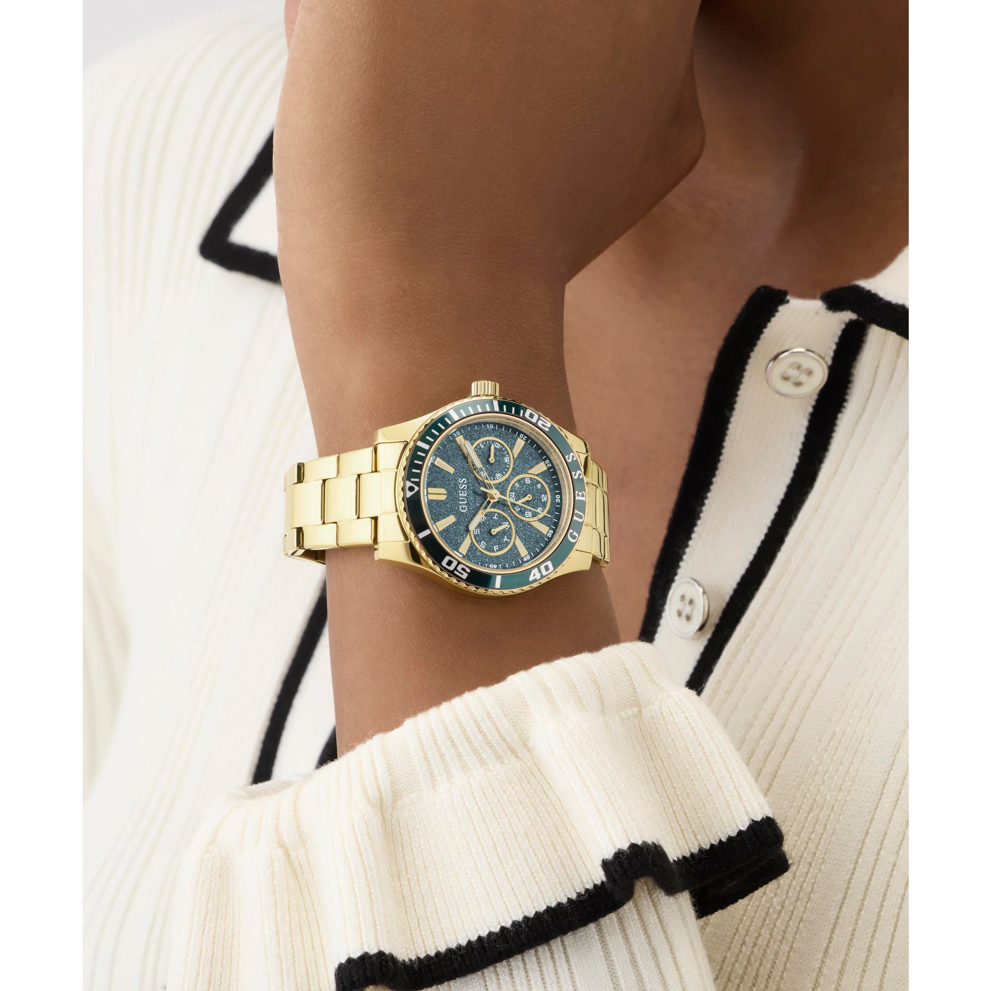 Guess GW1035L2 Watch - Clasp