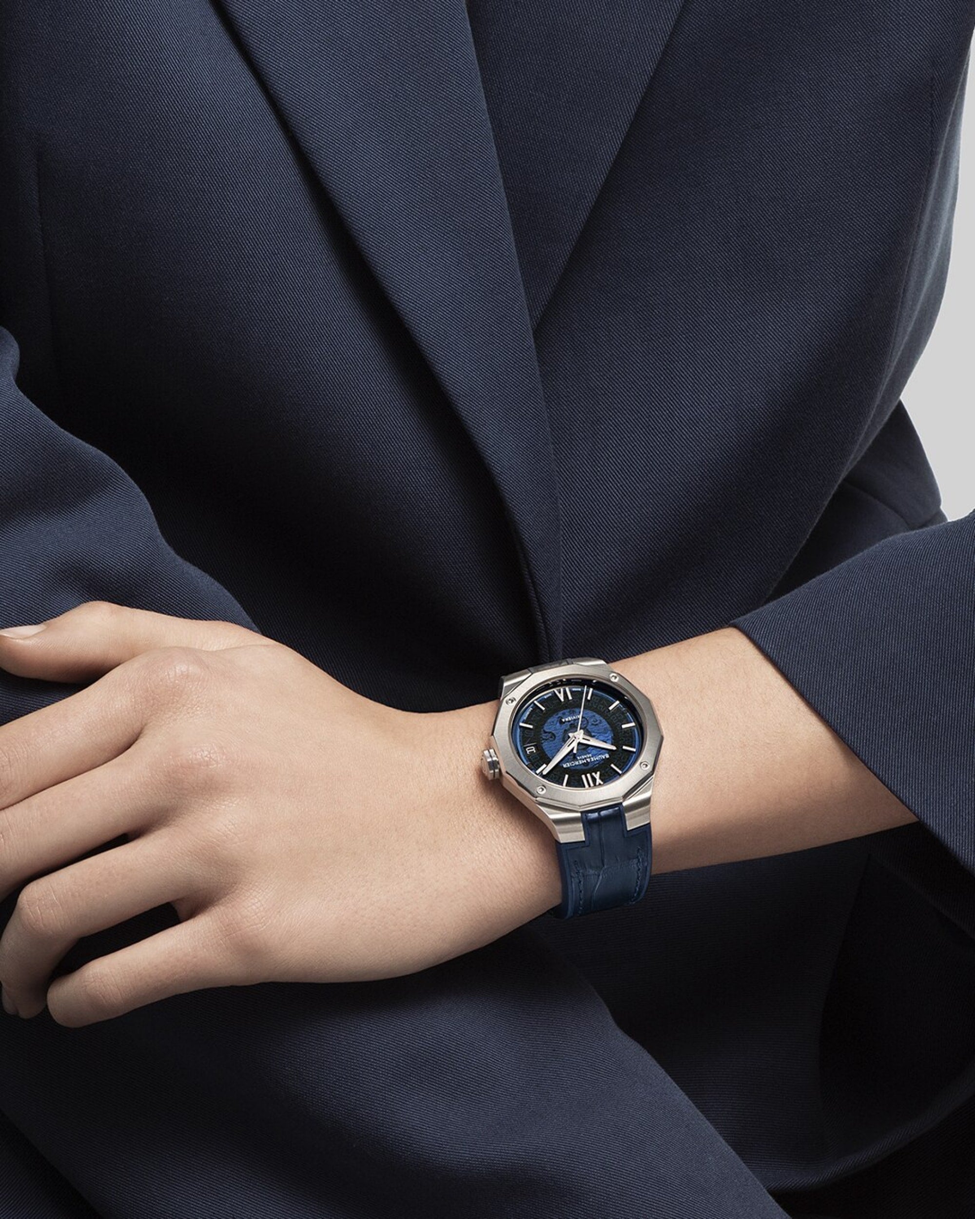 Baume & Mercier Riviera Automatic Watch Date Display - 39mm