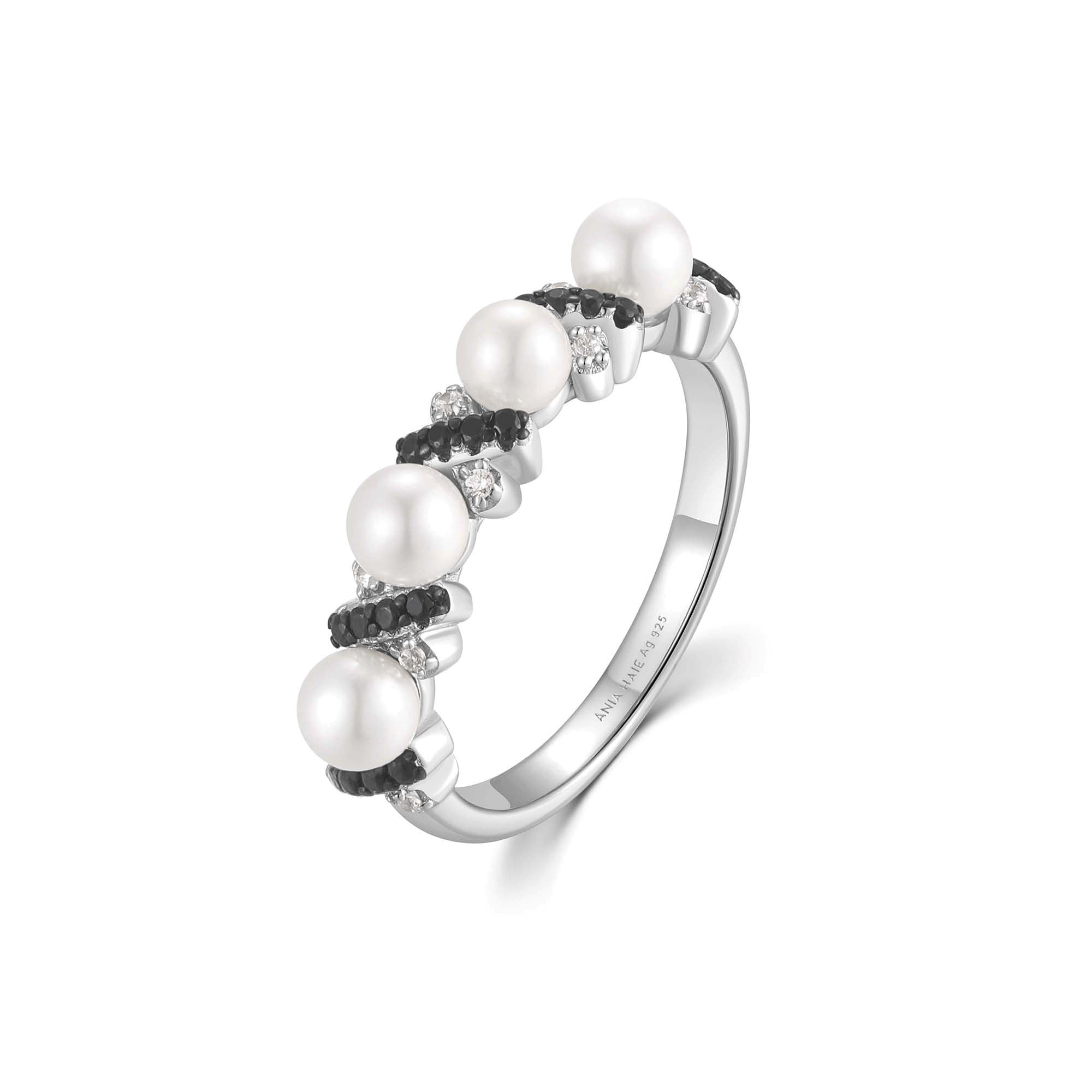 Ania Haie Two Tone Shell Pearl Ring Elegant Modern Jewelry Trend