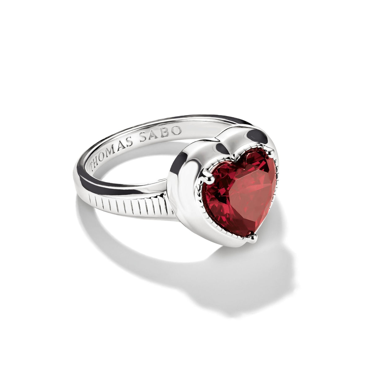 Thomas Sabo Ring with Red Heart Zirconia Stone Silver