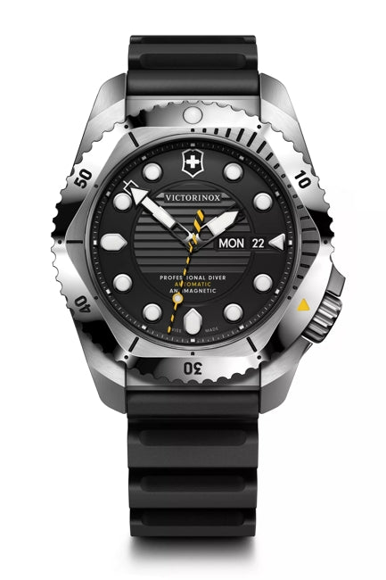 Victorinox Dive Pro 自动黑色橡胶黑色表盘手表 241994