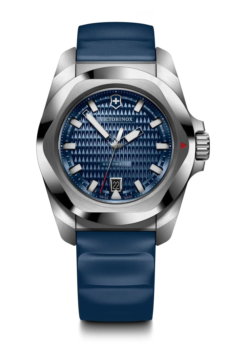 Victorinox Dive Pro 43 毫米黑色橡胶黑色表盘手表 241990