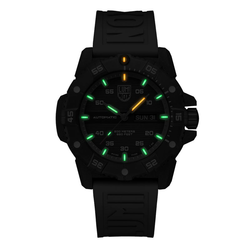 Luminox Master Carbon SEAL 自动 45 毫米军用潜水表 XS.3862