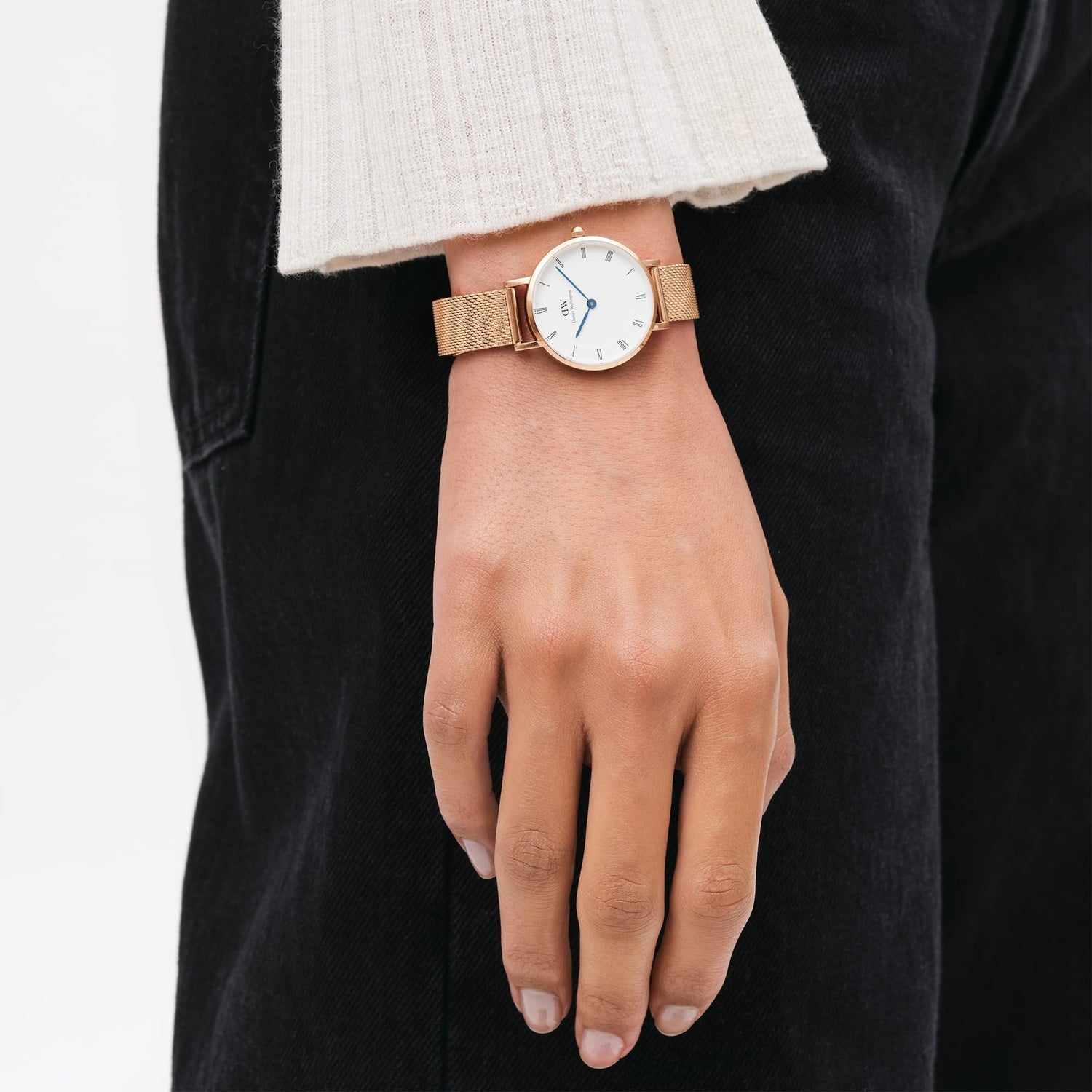 Daniel Wellington Petite Roman Numerals Melrose Watch DW00100681