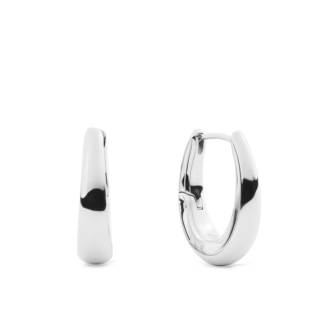 Daniel Wellington Flow Earring 20mm Silver DW00402077 in recycled stainless steel