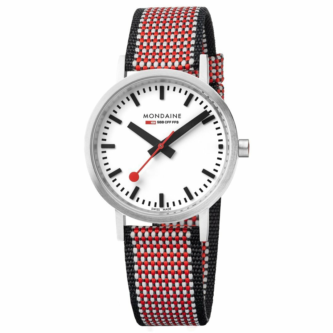 MONDAINE OFFICIAL 75 YEARS ANNIVERSARY SPECIAL WATCH SET