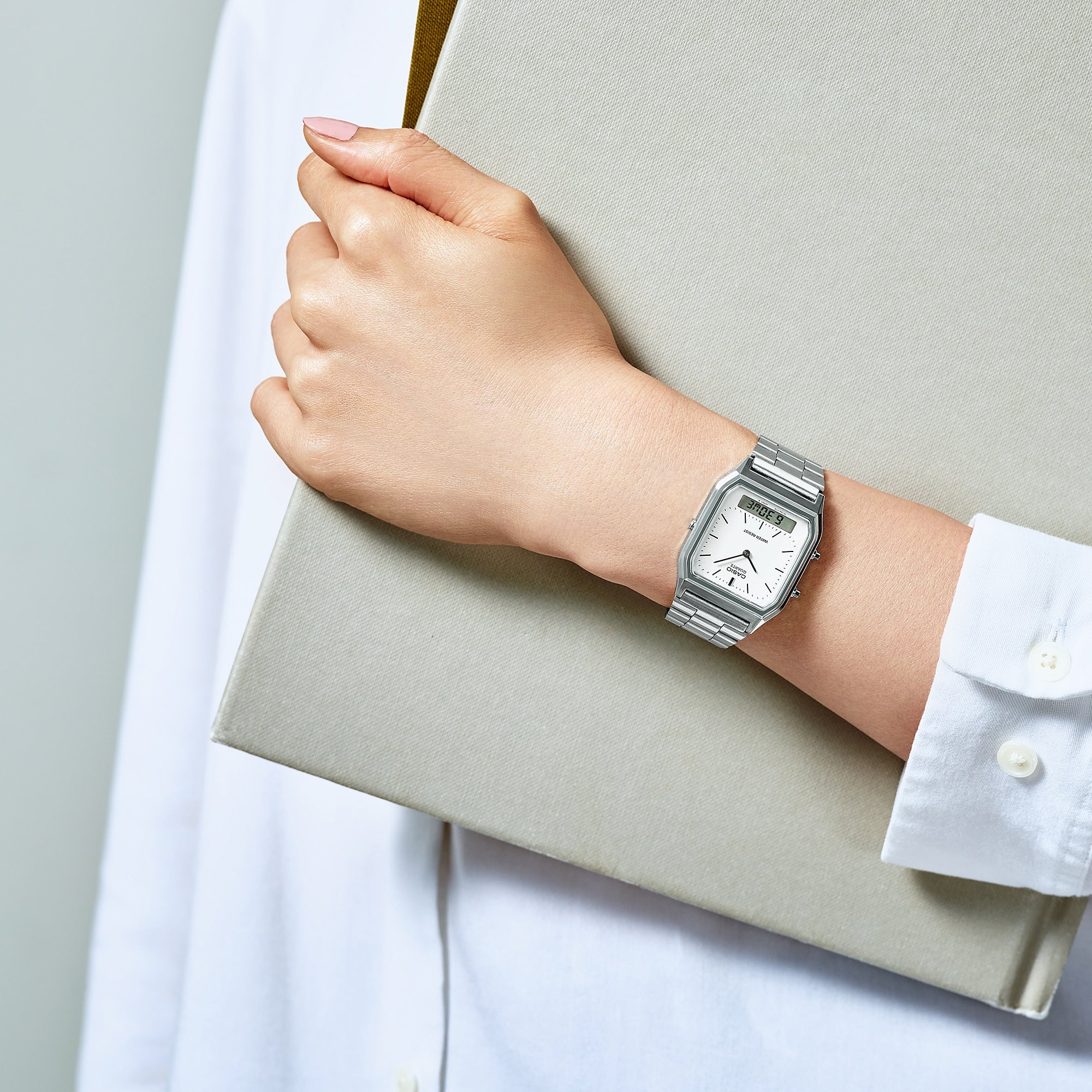 Casio Vintage Dual Time Alarm Quartz Analog Digital AQ230A-7A