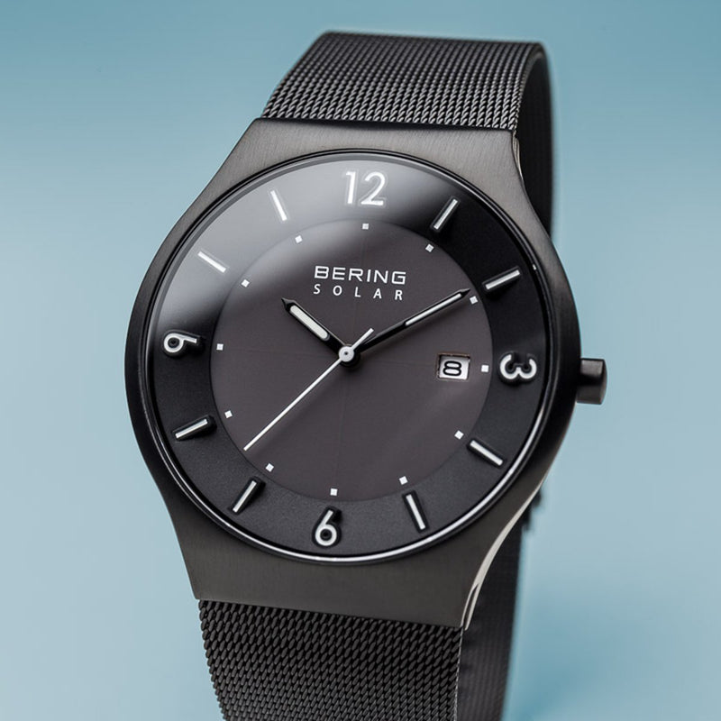 Bering Solar Brushed Black Watch